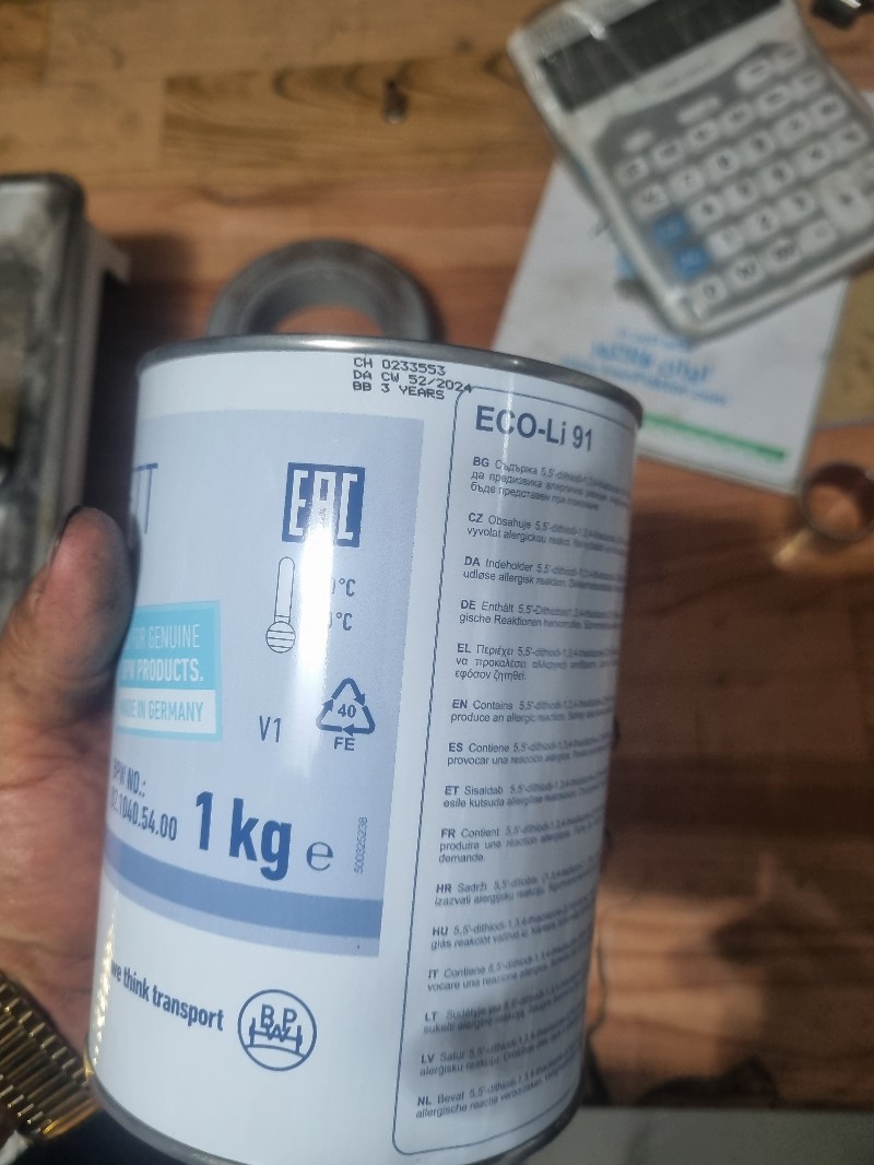 گریس pb یک کیلویی